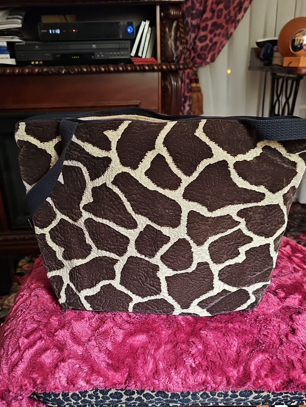 Giraffe-Print Tote Bag in Brown and Cream